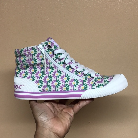 Rocket Dog Jazzin Pastel Floral High Top Sneakers - Picture 4 of 17